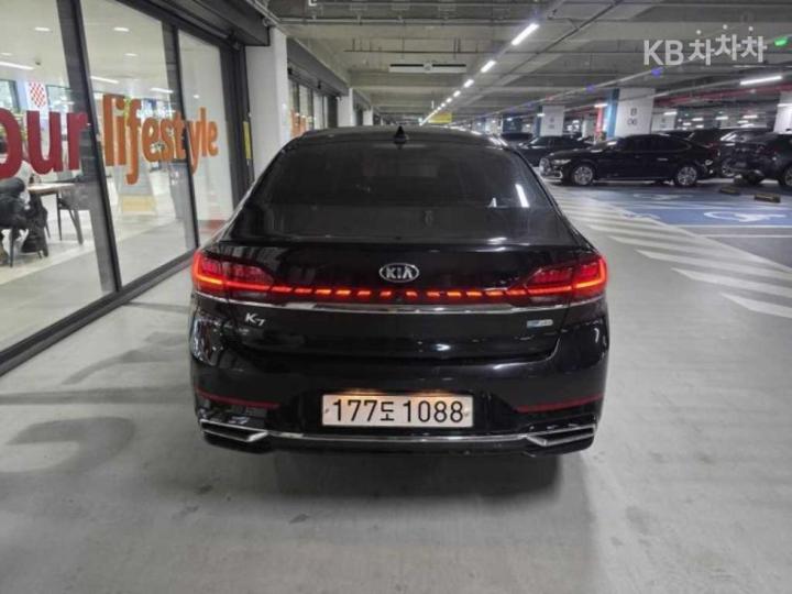 Kia K7 Premier Hybrid 2.4 HEV Signature 6