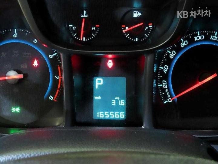 Chevrolet Orlando LPG LTZ Premium 10