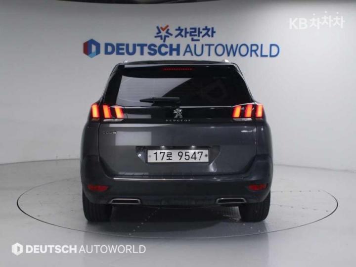 Peugeot 5008 1.6 Blue HDi Allure 5