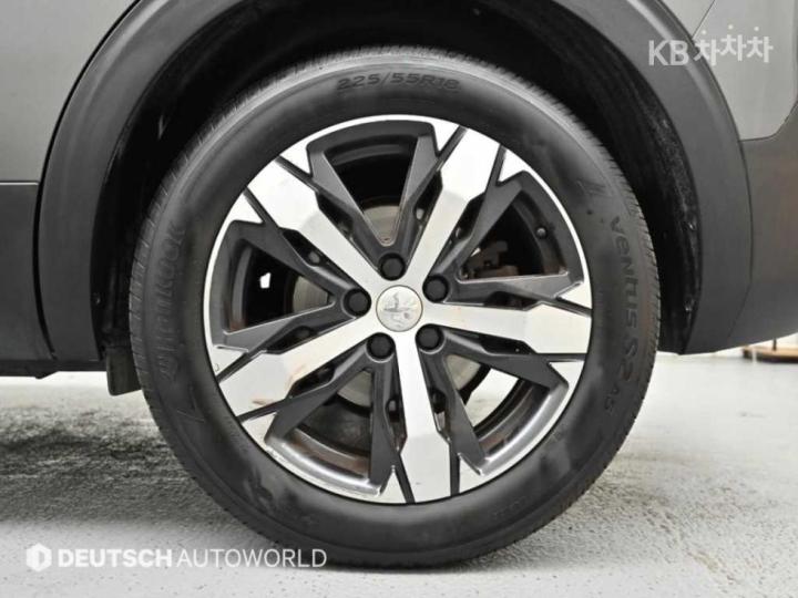 Peugeot 5008 1.6 Blue HDi Allure 6