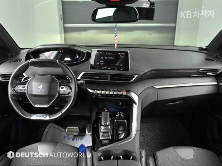 Peugeot 5008 1.6 Blue HDi Allure 8