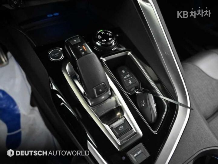 Peugeot 5008 1.6 Blue HDi Allure 10