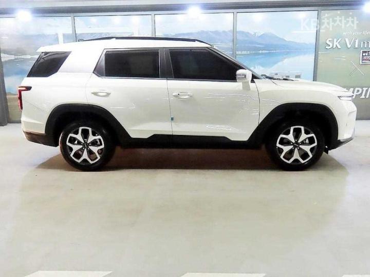 KG Mobility (Ssangyong) Torres J100 Gasoline Turbo 1.5 2WD T7 4