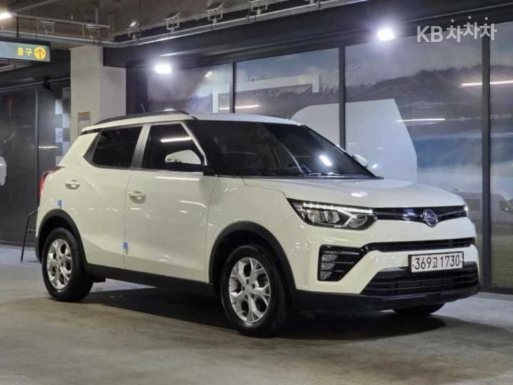 KG Mobility (Ssangyong) Tivoli Gasoline V3 2WD Base Type 3