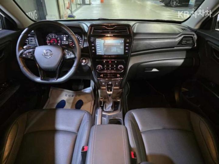 KG Mobility (Ssangyong) Tivoli Gasoline V3 2WD Base Type 10