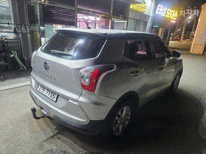 KG Mobility (Ssangyong) Tivoli Gasoline VX 5