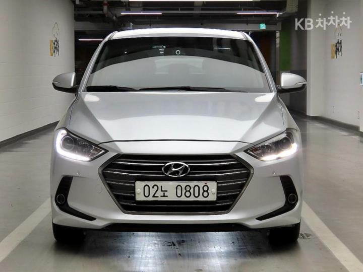 Hyundai Avante AD 1.6 e-VGT Premium 2