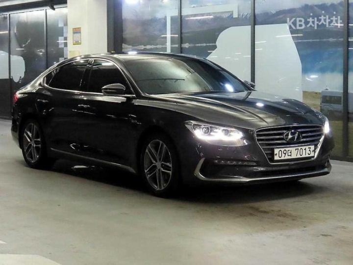 Hyundai Grandeur IG Hybrid Exclusive Special 2