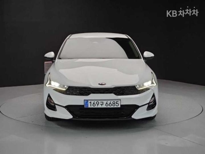 Kia K5 2.0 LPI Trendy 2