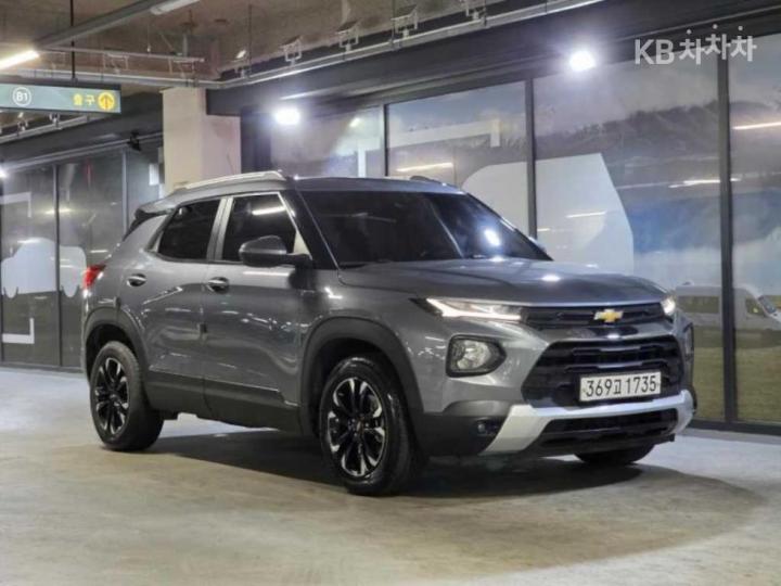 Chevrolet Trailblazer 1.35 Gasoline 2WD Premier 3