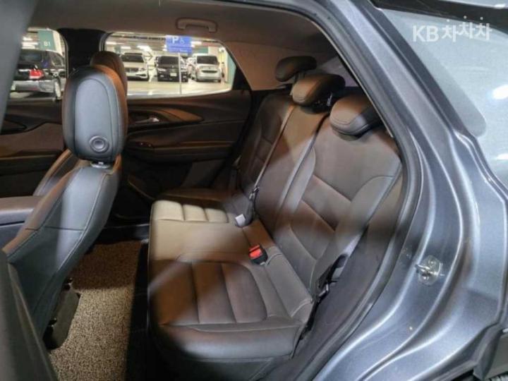 Chevrolet Trailblazer 1.35 Gasoline 2WD Premier 9