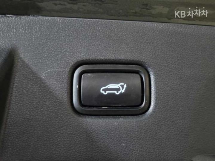 Hyundai Tucson The Hybrid NX4 1.6T HEV Inspiration 7