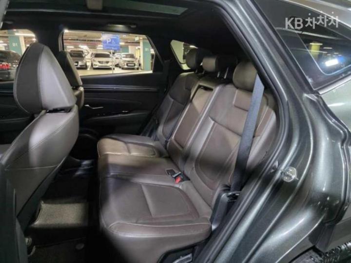 Hyundai Tucson The Hybrid NX4 1.6T HEV Inspiration 9