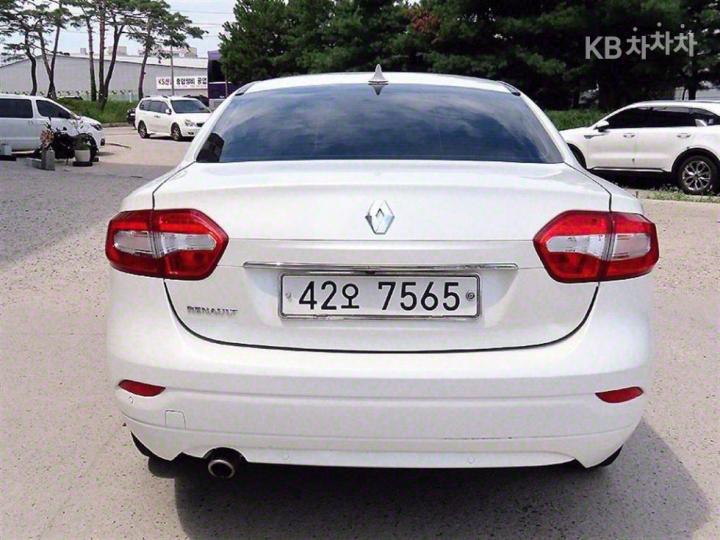 Renault SM3 Neo LE Base Type 5