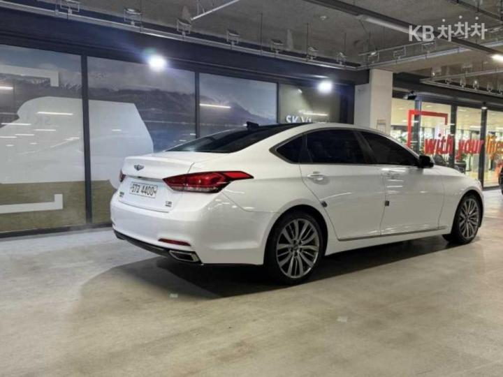 Hyundai Genesis DH G380 Exclusive AWD 4