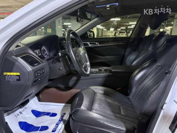 Hyundai Genesis DH G380 Exclusive AWD 6