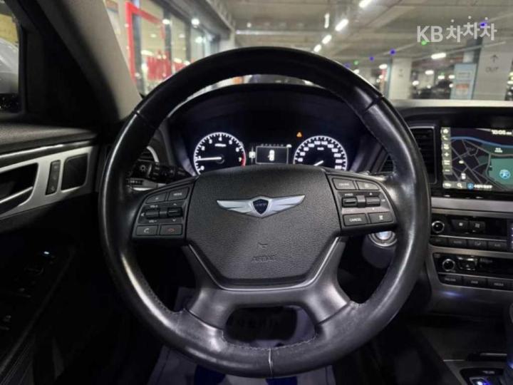 Hyundai Genesis DH G380 Exclusive AWD 8