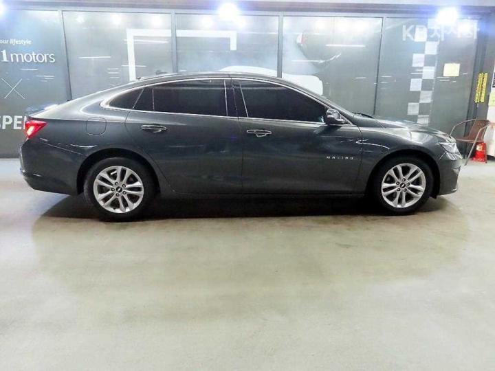 Chevrolet Malibu 1.5 Turbo LTZ 4
