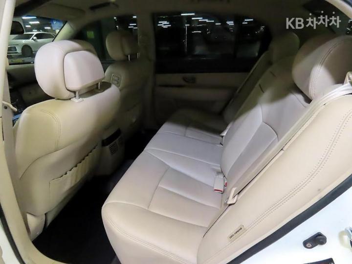 Kia Opirus Premium GH330 Special Luxury 8