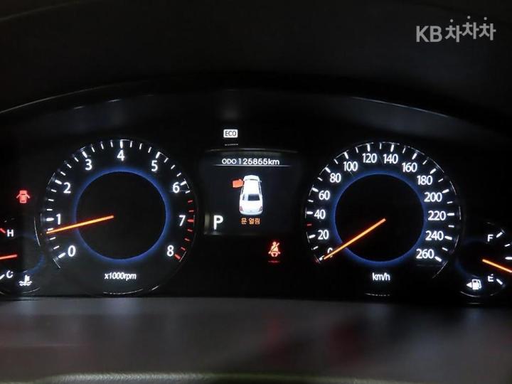 Kia Opirus Premium GH330 Special Luxury 10