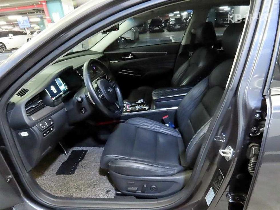 2020 - kia k7