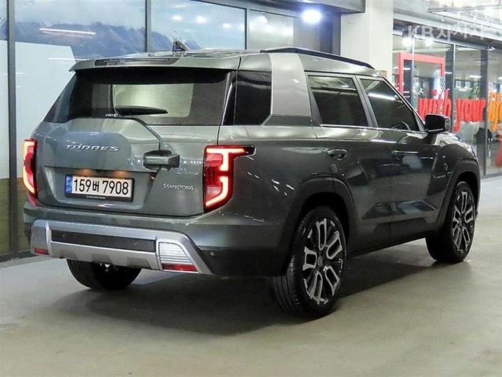 KG Mobility (Ssangyong) Torres J100 1.5 GDI Turbo T7 5