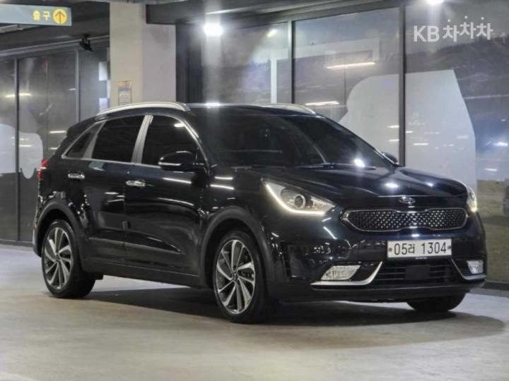 Kia Niro 1.6 Prestige 3