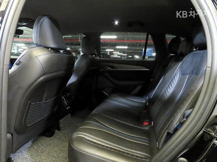 Renault Koleos E-Tech Hybrid Esprit Alpine 8