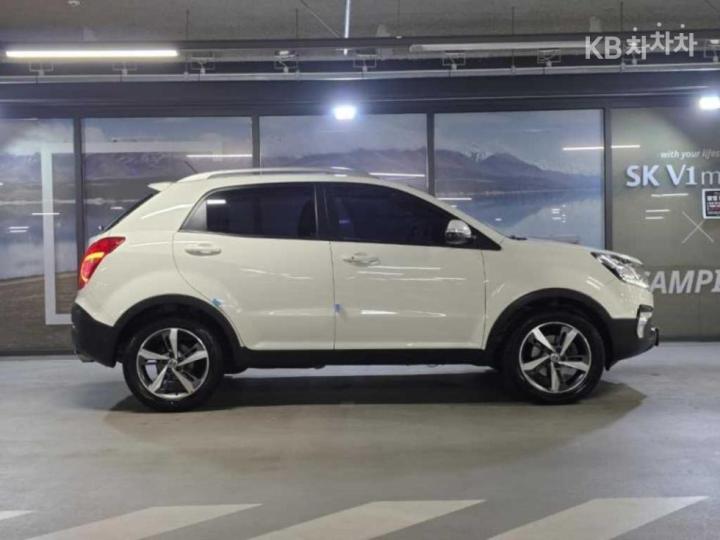 KG Mobility (Ssangyong) Korando New Style C 2.2 RX 2WD Premium Type 4