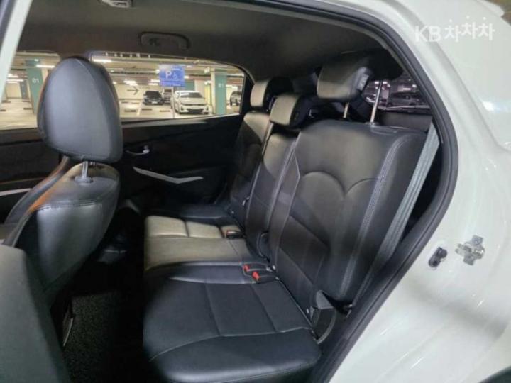 KG Mobility (Ssangyong) Korando New Style C 2.2 RX 2WD Premium Type 9