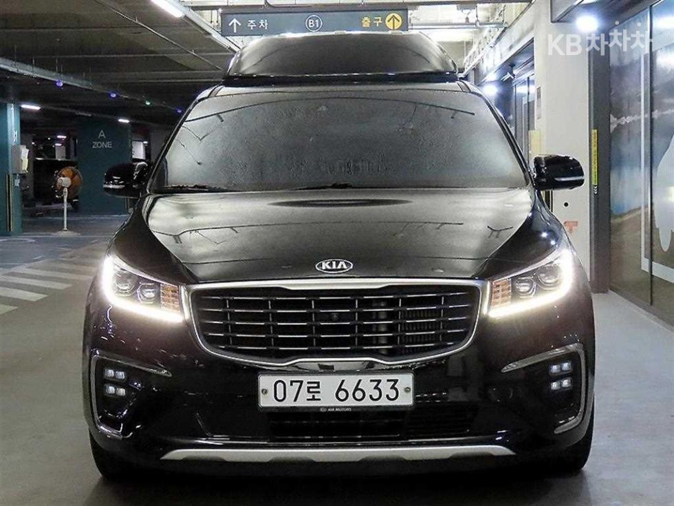 2019 - kia carnival