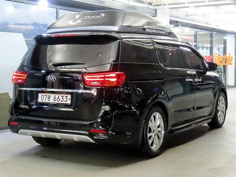 2019 - kia carnival