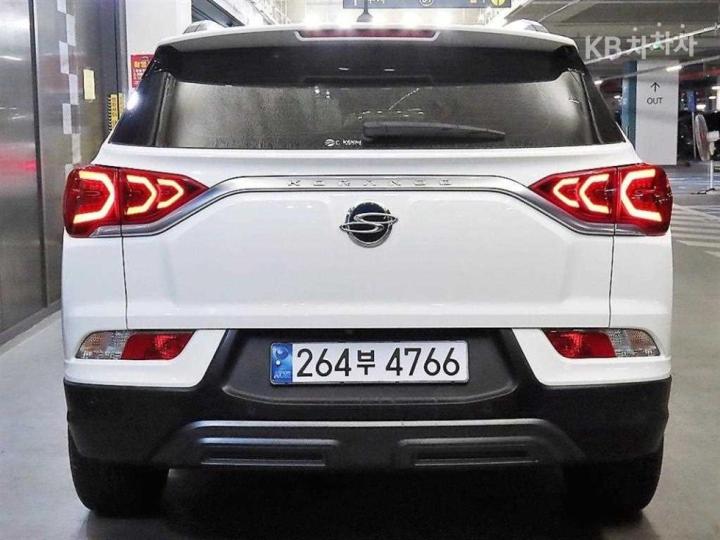 KG Mobility (Ssangyong) Korando Beautiful 1.5 GDi Turbo 2WD C5 Plus 6