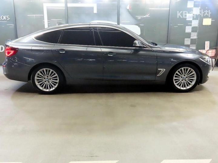 BMW 3 Series GranTurismo GT 320d F34 Luxury 13 year ~ 4