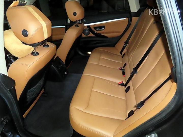 BMW 3 Series GranTurismo GT 320d F34 Luxury 13 year ~ 8