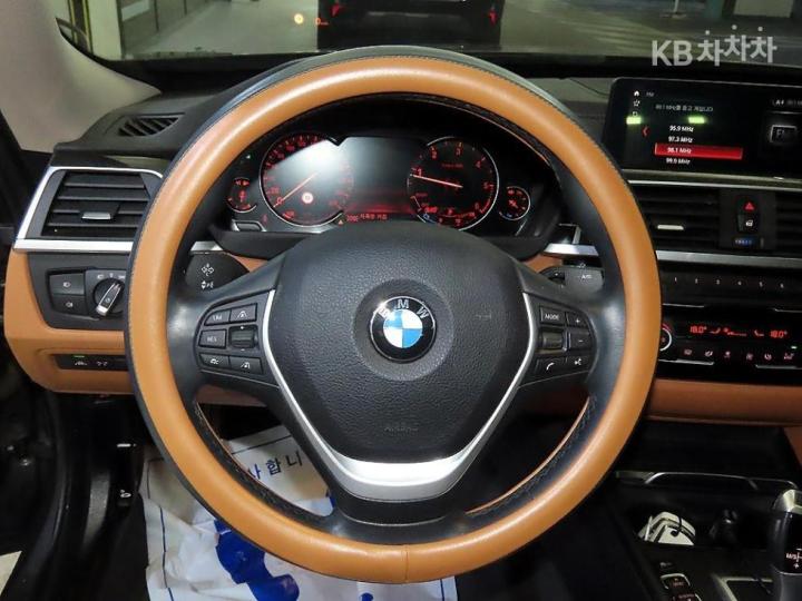 BMW 3 Series GranTurismo GT 320d F34 Luxury 13 year ~ 9