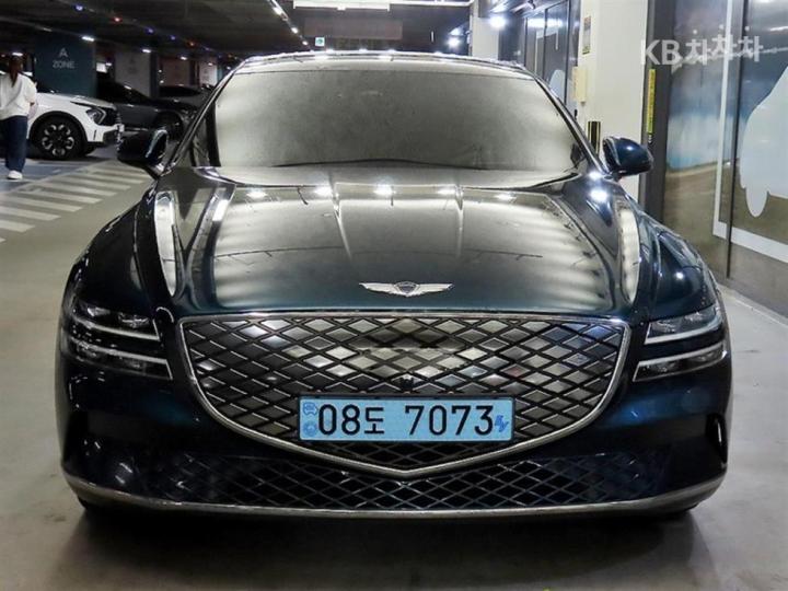 Genesis G80 ELECTRIFIED EV Base Type 3