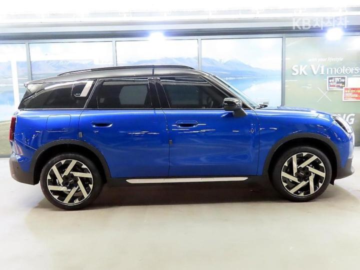 Mini Countryman U25] 2.0 Cooper S All4 Favoured Base Type 4