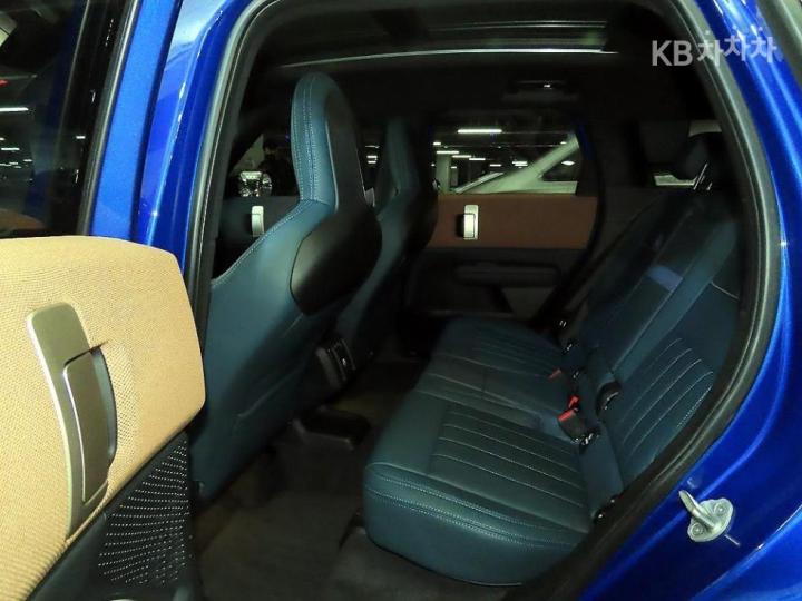 Mini Countryman U25] 2.0 Cooper S All4 Favoured Base Type 8