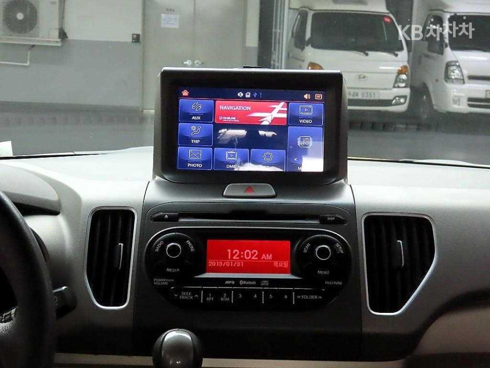 2012 - kia ray