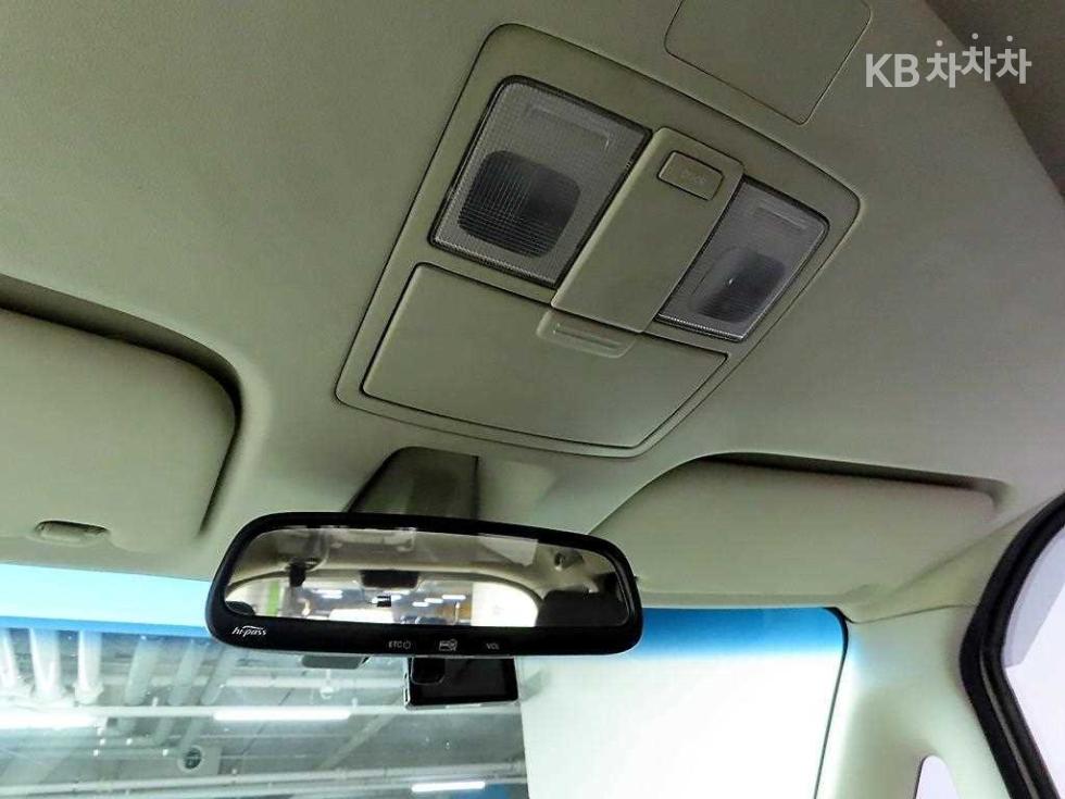 2012 - kia ray