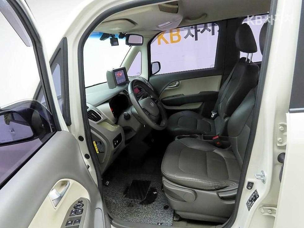 2012 - kia ray