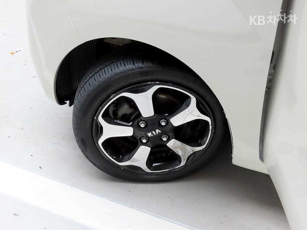 2012 - kia ray