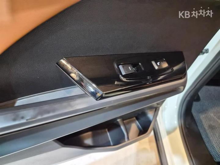 KG Mobility (Ssangyong) Torres J100 1.5 GDI Turbo T7 9