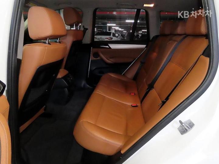 BMW X3 F25 xDrive 20d M Aero Dynamic 8