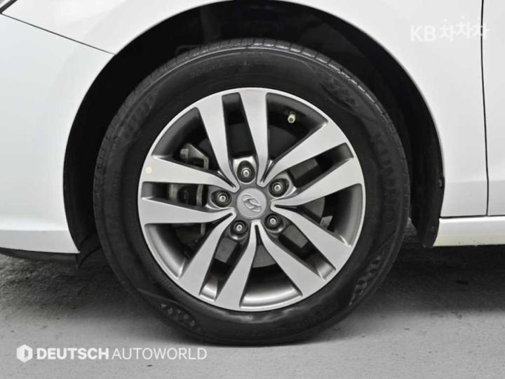 Hyundai i30 PD Diesel 1.6 Smart 6