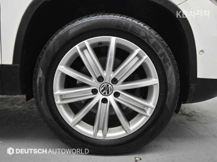 Volkswagen Tiguan New 2.0 TDI Premium 5N 6