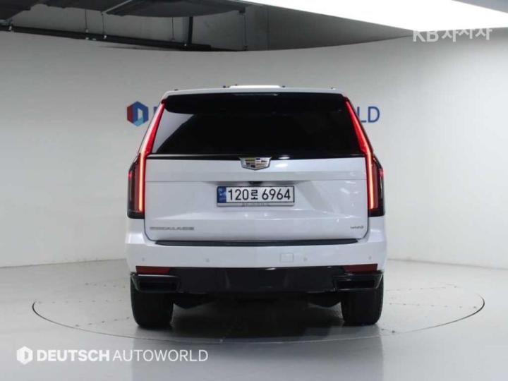 Cadillac Escalade 6.2 V8 Sport Platinum 5