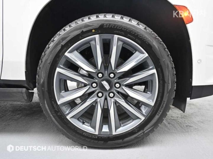 Cadillac Escalade 6.2 V8 Sport Platinum 6