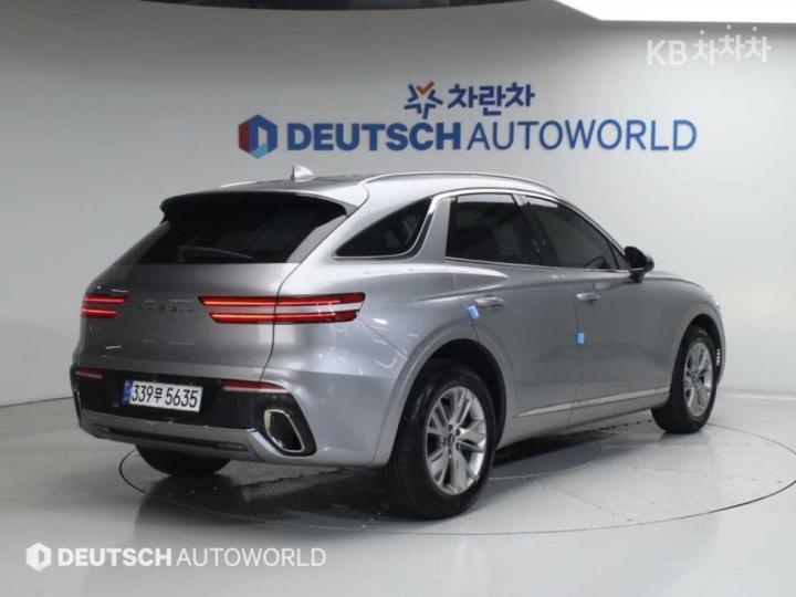 Genesis GV70 Gasoline 2.5T 2WD 3